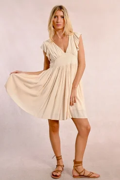 Robe courte plissée