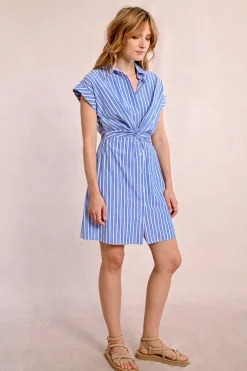 Robe courte rayée et croisée