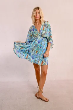 Robe courte, style kimono