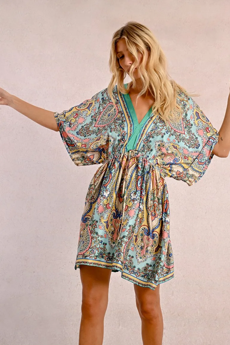 Robe courte style kimono