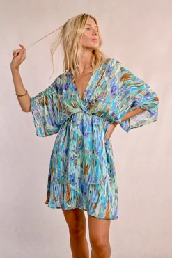 Robe courte, style kimono