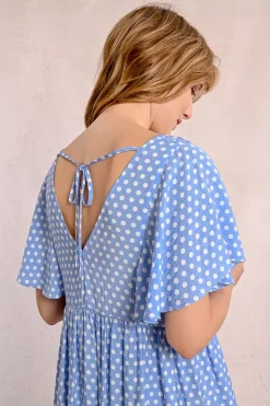 Robe courte, évasée à pois