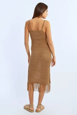 Robe en crochet à franges