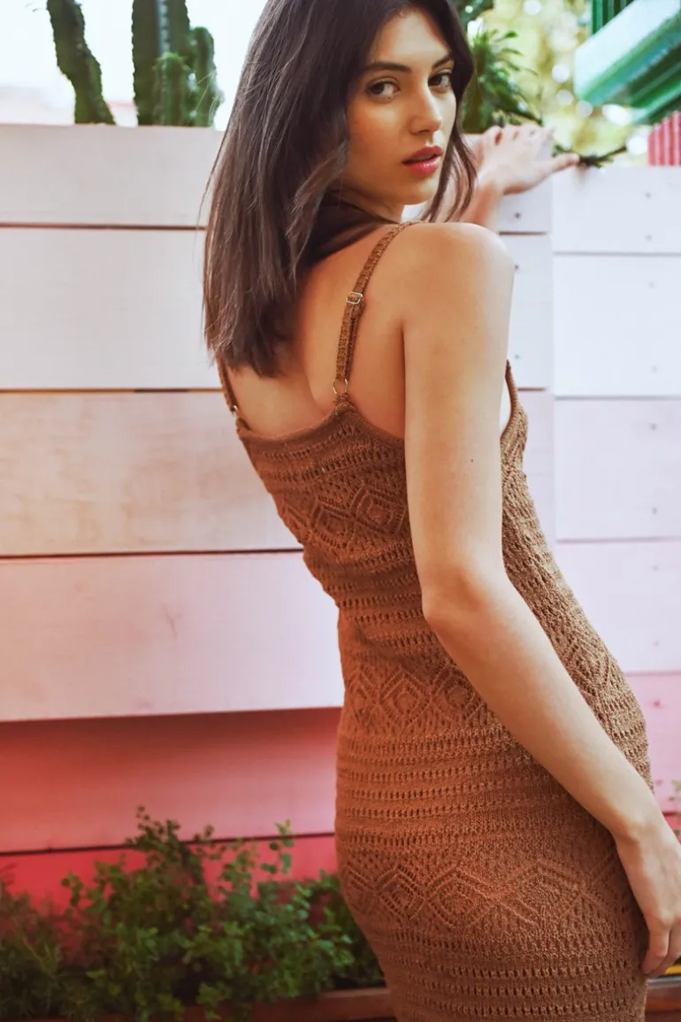 Robe en crochet à franges