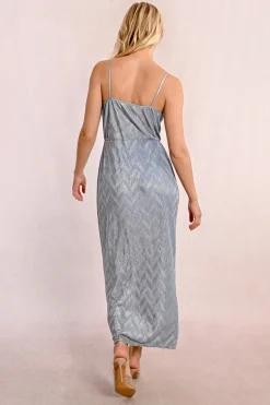 Robe fendue