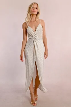 Robe fendue
