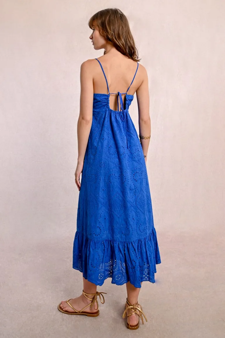 Robe longue à broderies anglaises, dos nu