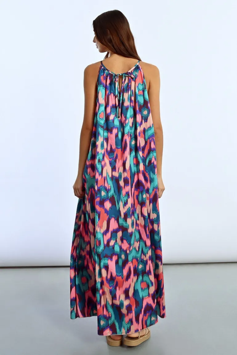 Robe longue à fines bretelles