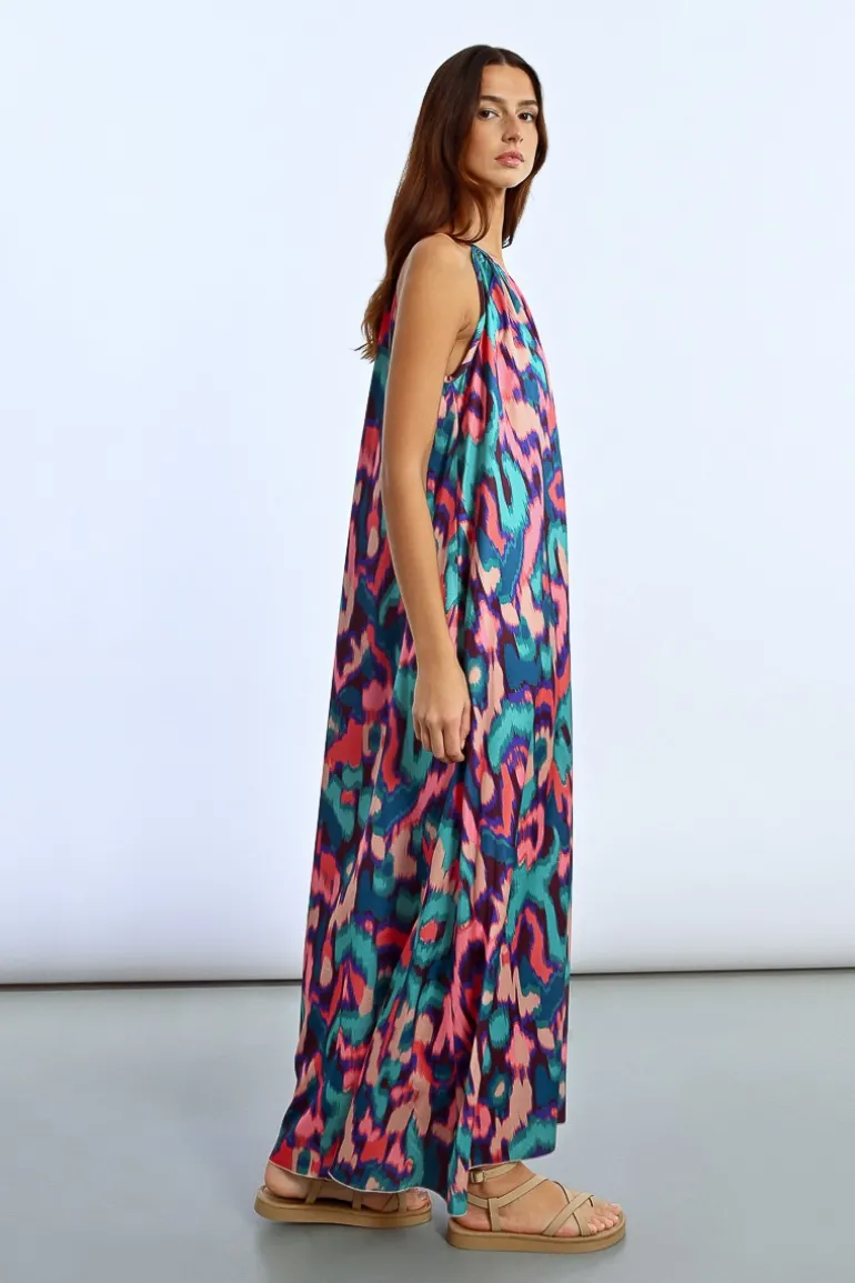 Robe longue à fines bretelles