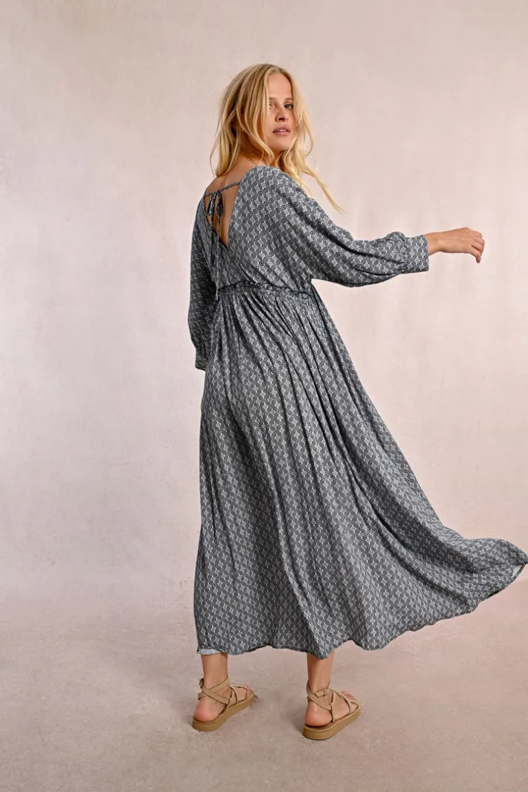 Robe longue à taille élastiquée