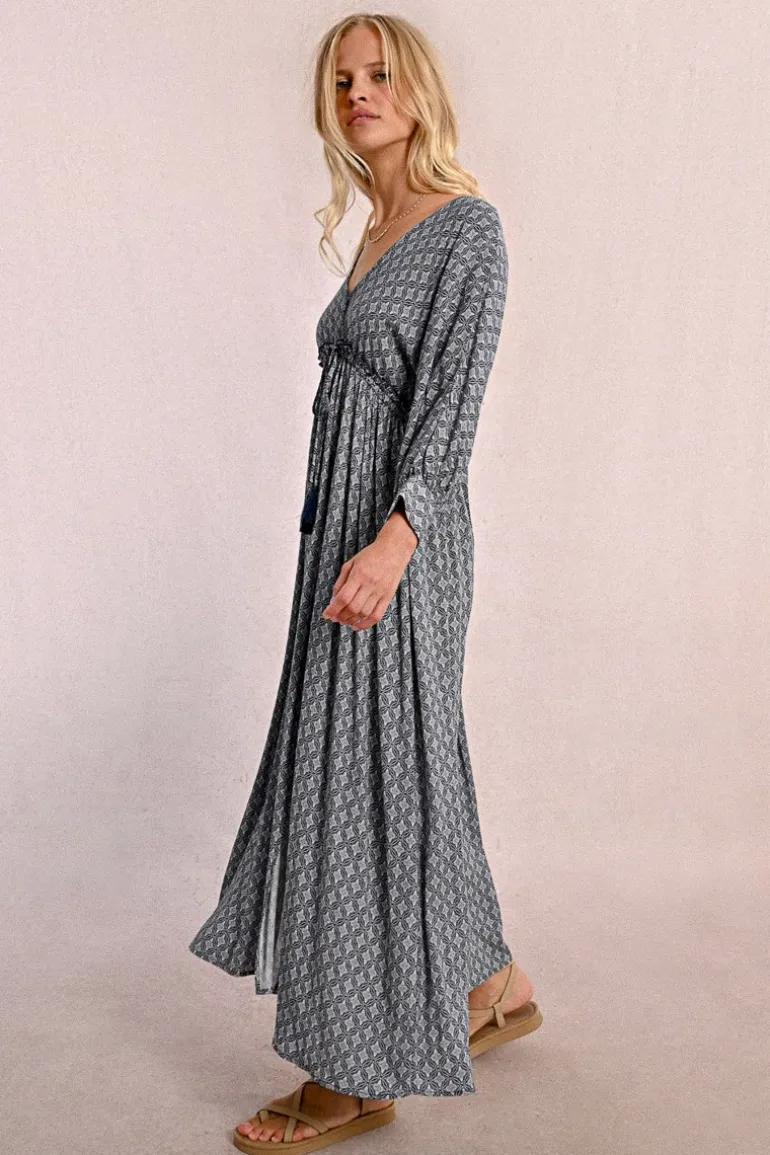 Robe longue à taille élastiquée