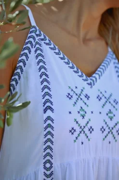 Robe longue brodée