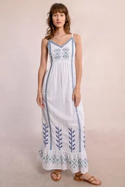 Robe longue brodée
