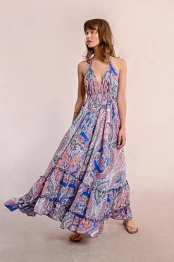 Robe longue, dos nu
