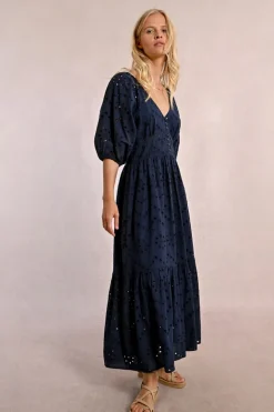 Robe longue en broderie ajourée