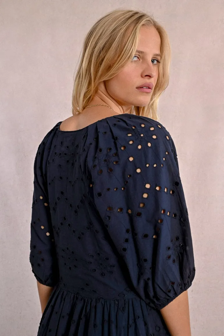 Robe longue en broderie ajourée