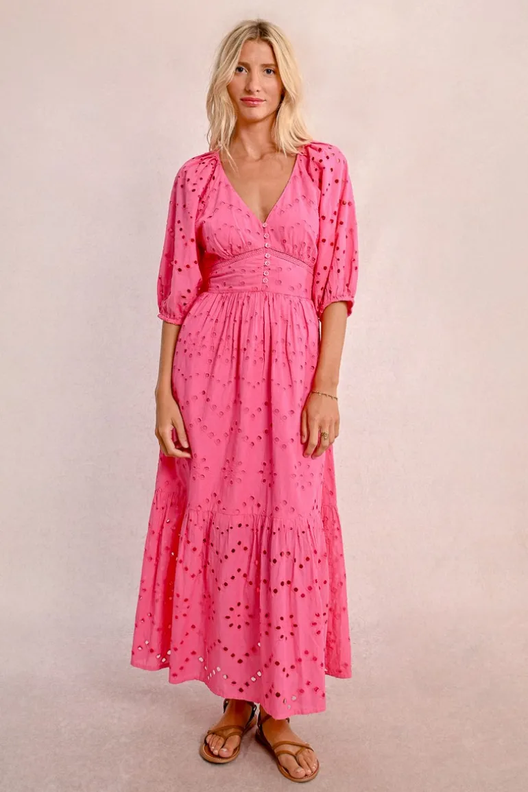 Robe longue en broderie ajourée