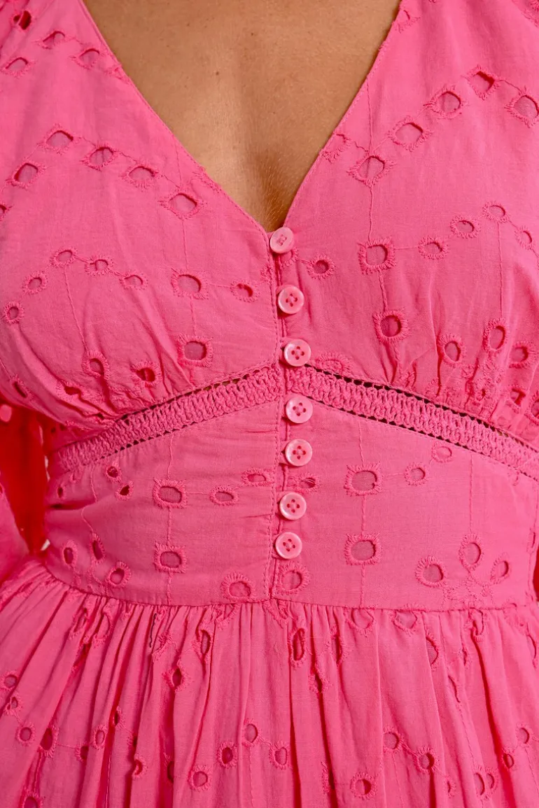 Robe longue en broderie ajourée