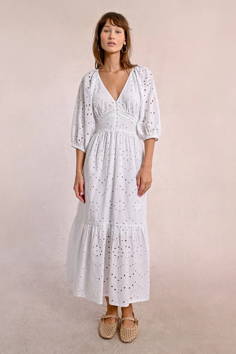Robe longue en broderie ajourée