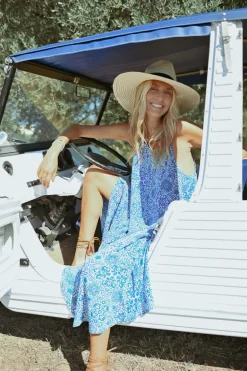 Robe longue imprimée à fines bretelles