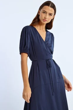 Robe longue, manches ballons