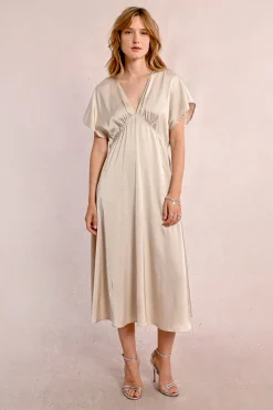 Robe longue satinée