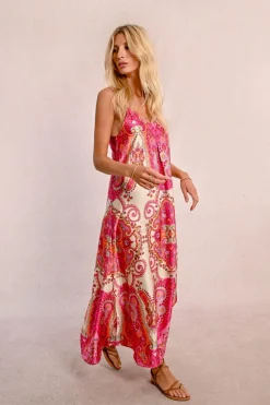 Robe longue satinée à bretelles