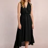 Robe longue semi-transparente