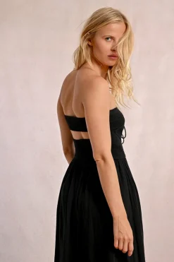 Robe type bustier à smock