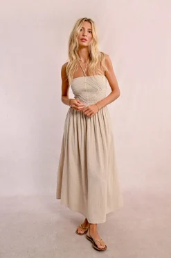 Robe type bustier à smock