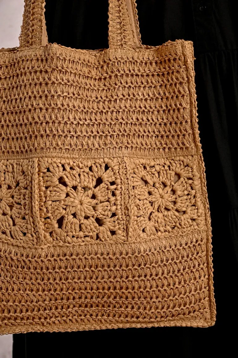 Sac cabas en paille ajouré
