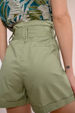 Short effet trench