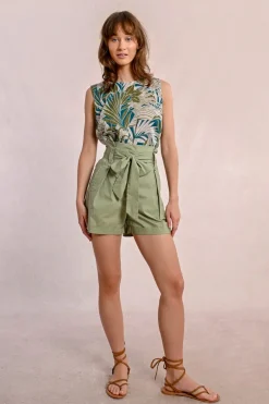 Short effet trench
