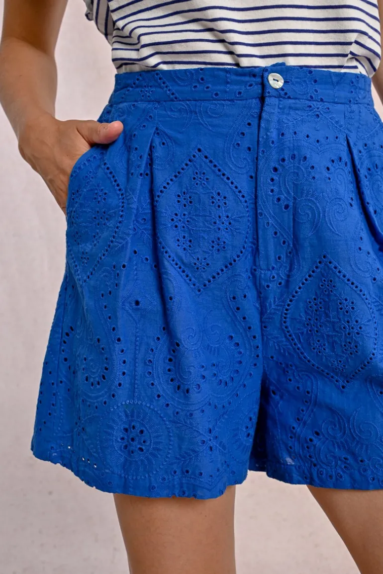 Short en broderies anglaises