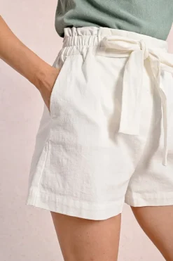 Short fluide ceinturé