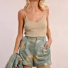 Short irisé taille haute