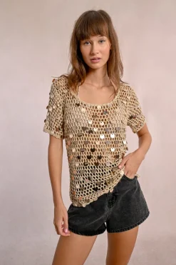 Top en crochet et sequins