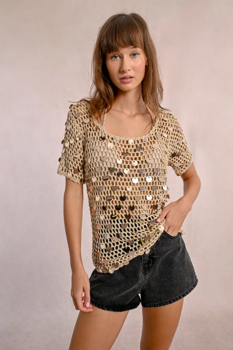 Top en crochet et sequins