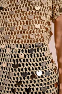 Top en crochet et sequins