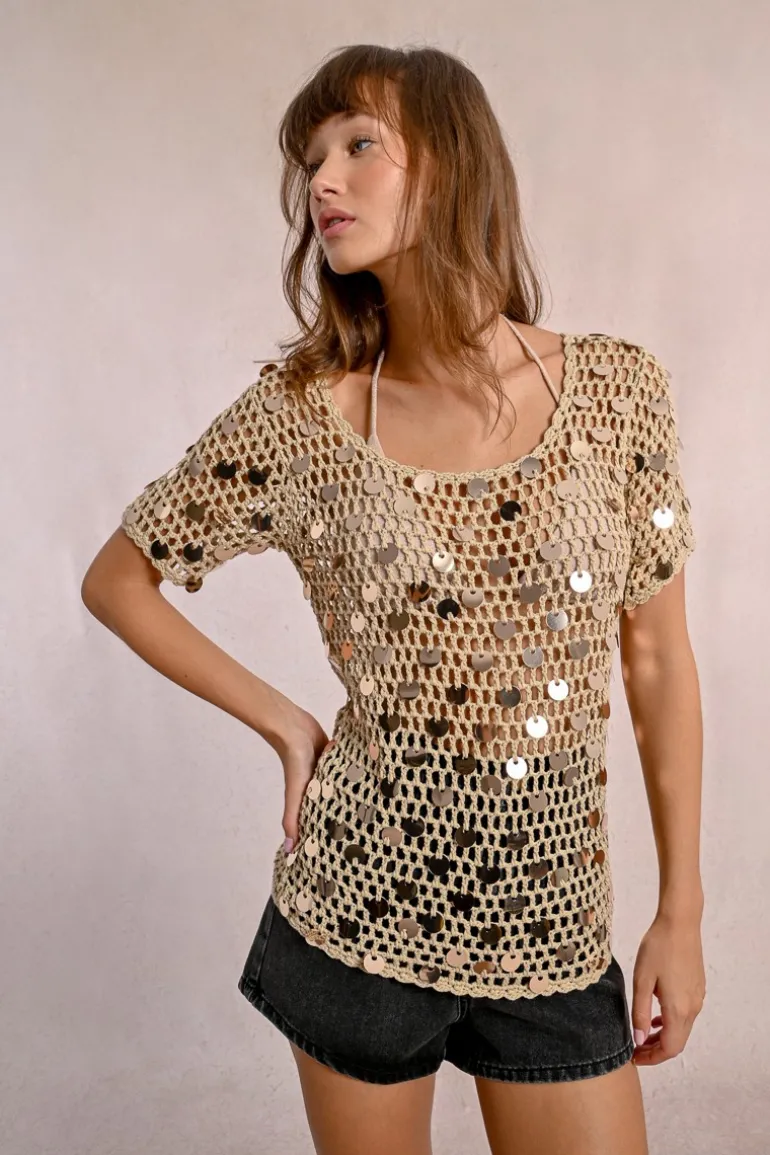 Top en crochet et sequins