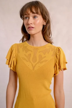 T-shirt ajusté avec manches volantées