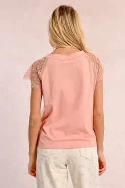 T-shirt avec détail dentelle sur les épaules
