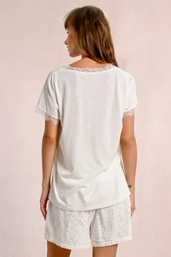 T-shirt dentelé