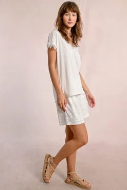 T-shirt dentelé