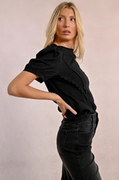 T-shirt dentelle