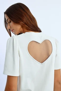 T-shirt dos nu c艙ur