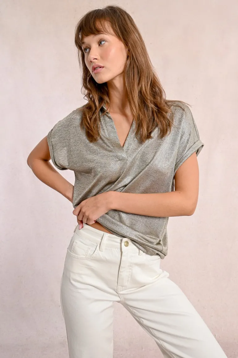 T-shirt polo