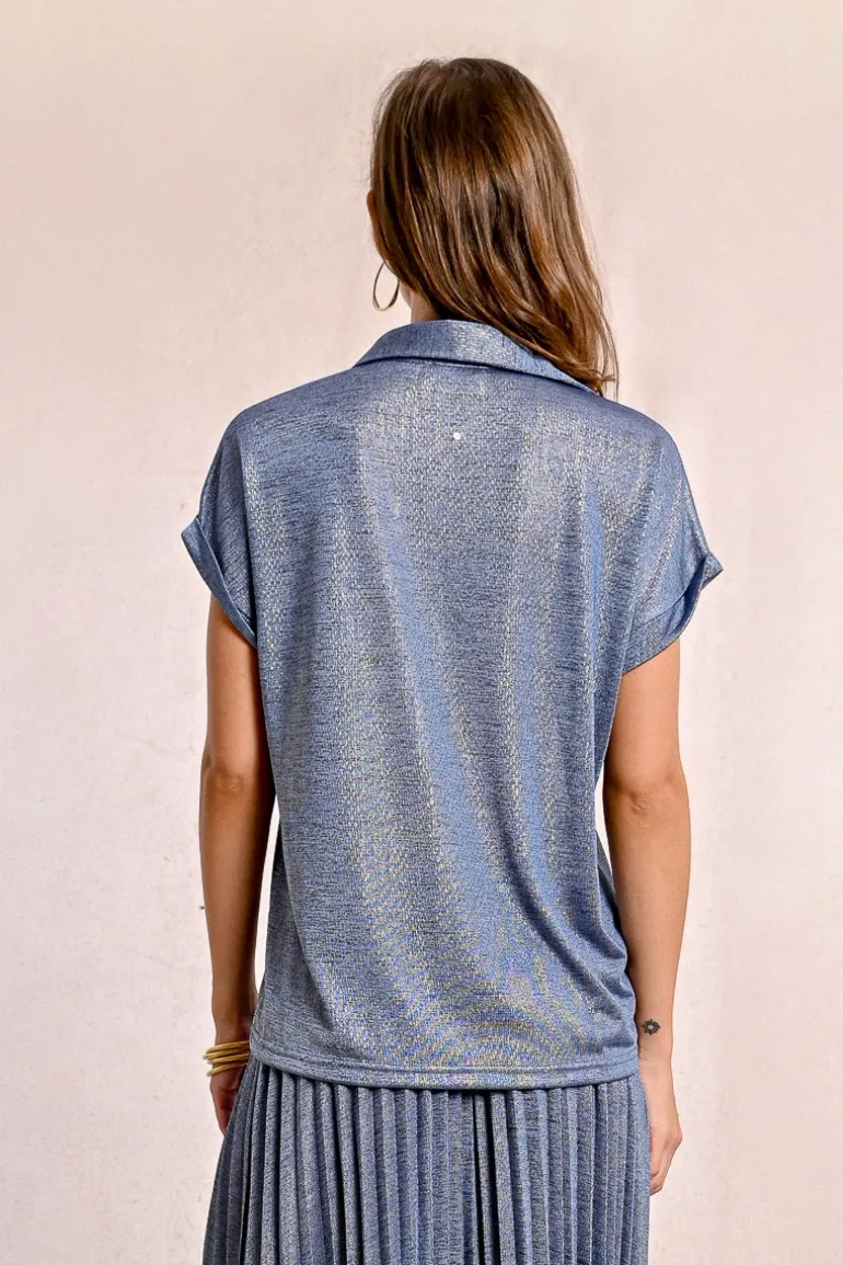 T-shirt polo