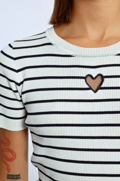 T-shirt rayé avec ouverture en c艙ur
