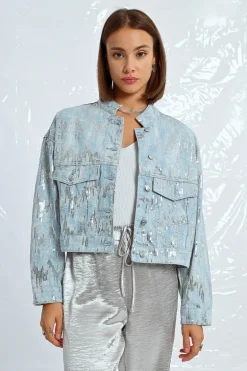 Veste en jean et sequins